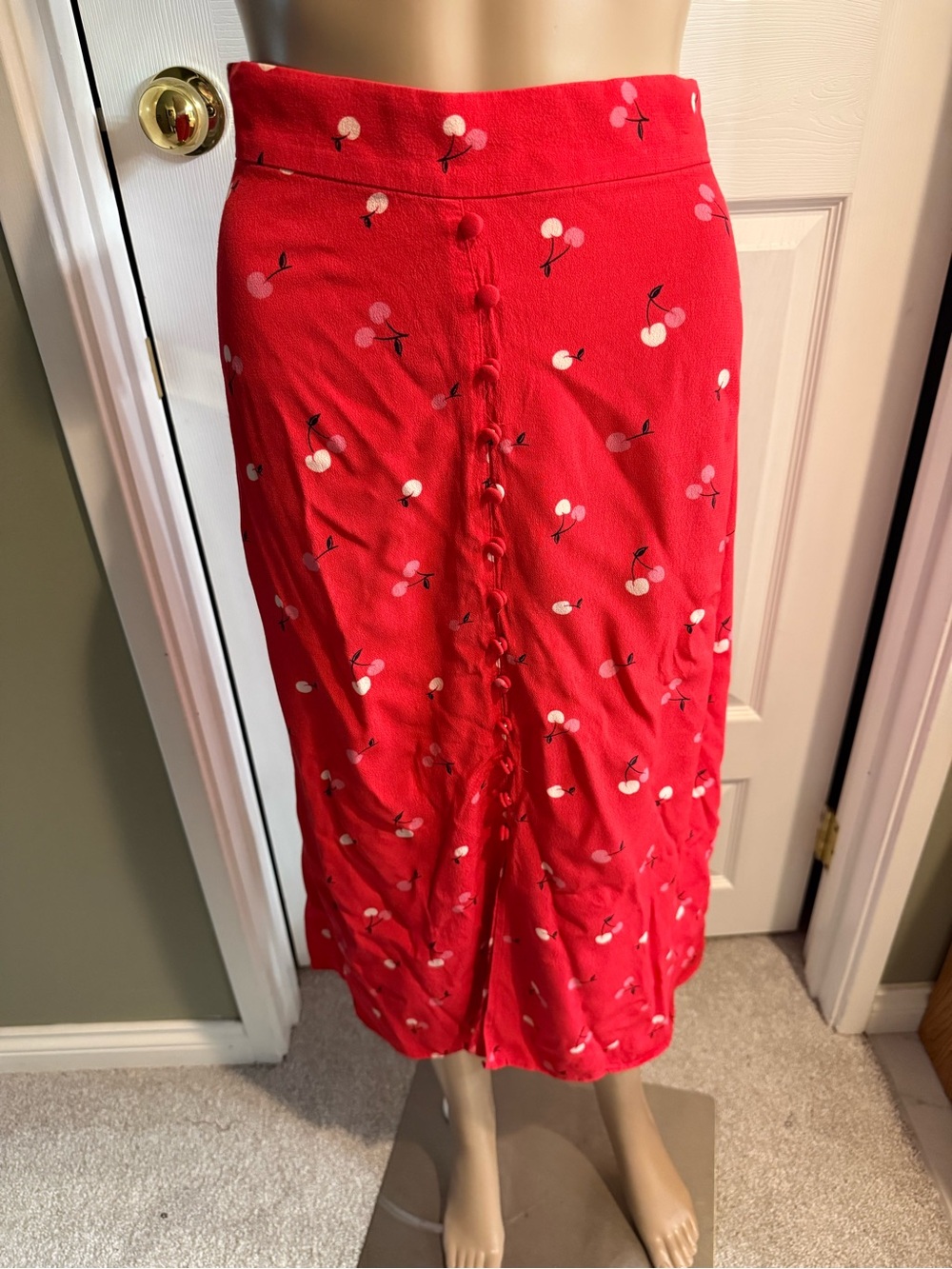 Ann Taylor Loft Womens Size 10 Midi Red Cherry Novelty Print Skirt Feminine